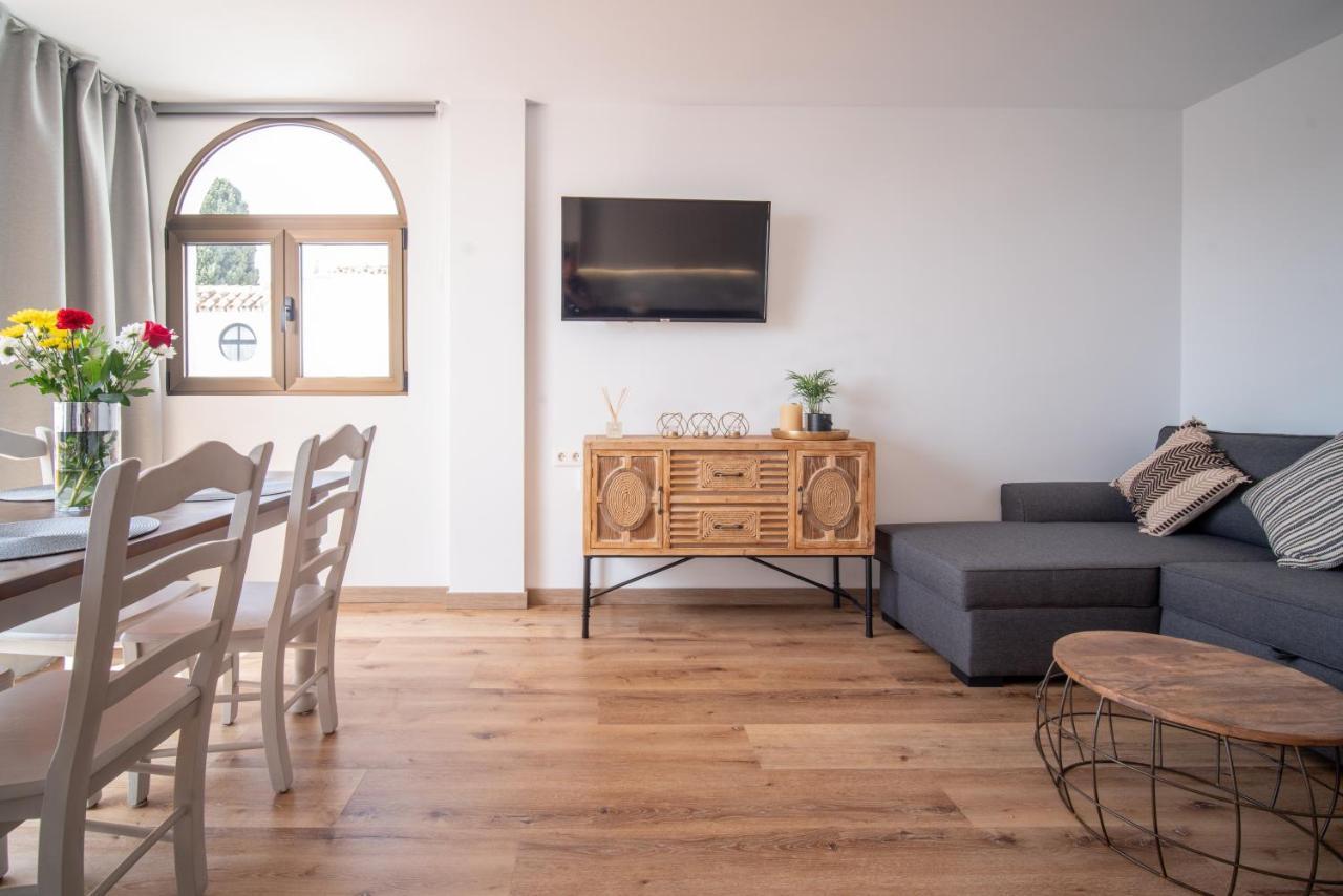 Freshly Renovated, Modern Penthouse Pueblo Evita! Benalmádena Eksteriør bilde